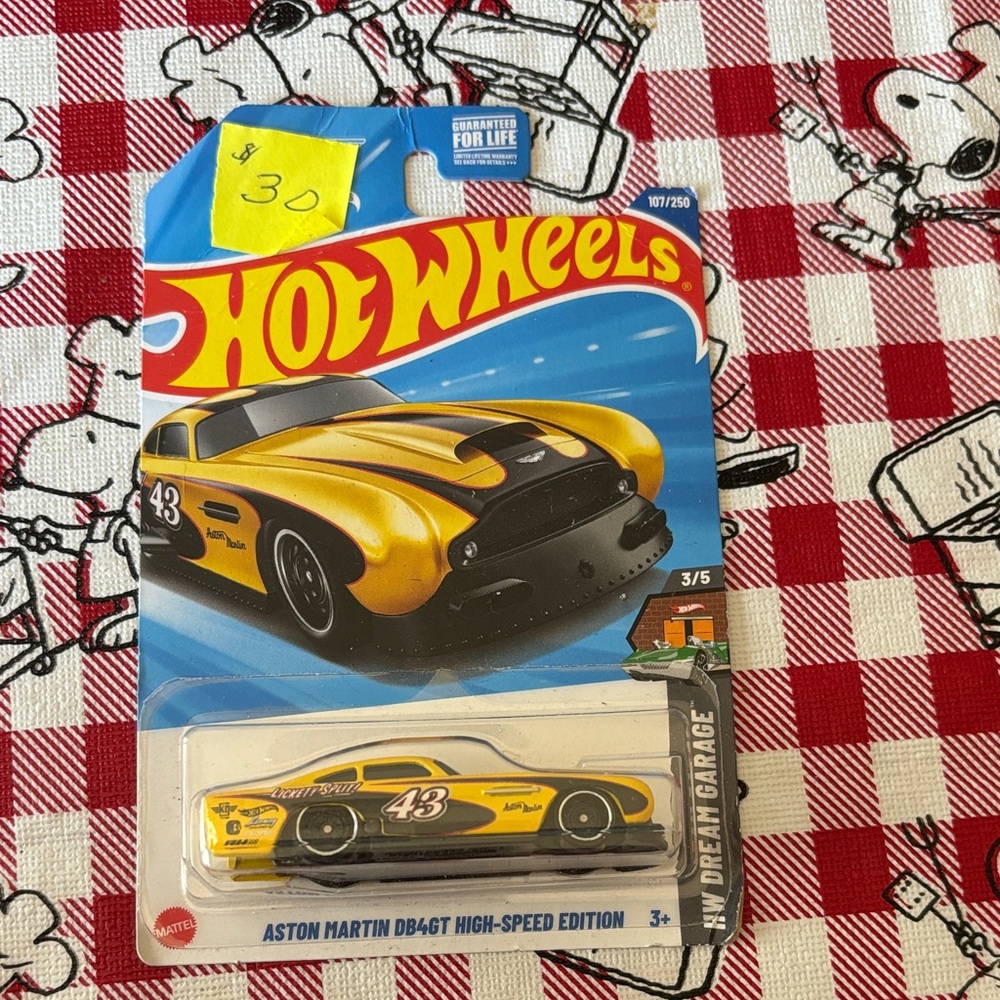 Hot Wheels Aston Martin DB4GT High-Speed Edition - Yellow